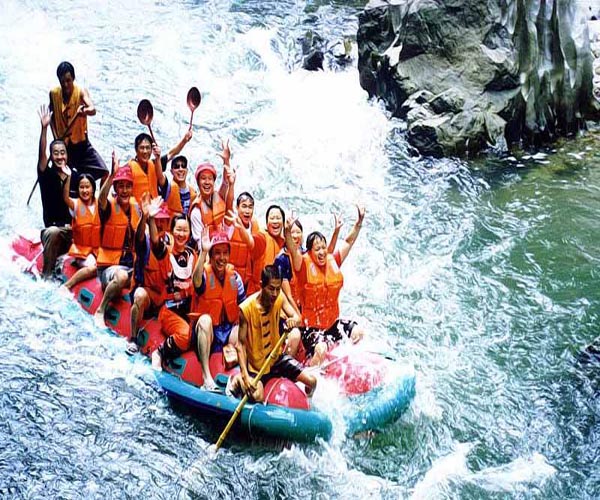 1 Day Tour to Rafting in Maoyan river and Tujia Folk Custom Park