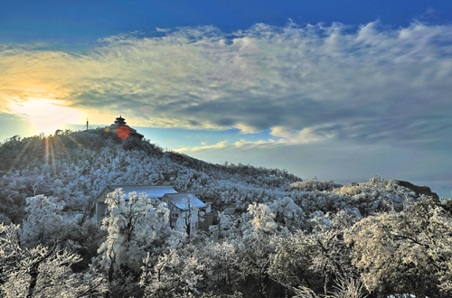 Welcome to the attractive Snow Zhangjiajie Tianmenshan Forest Park