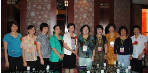 Delegation from Taiwan Chung-hua Woman Party Visit Hunan