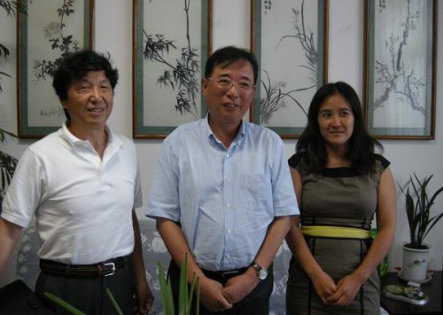 Zhangjiajie Mayor Meets with Chinese-American Emma Li and Charlie Wang