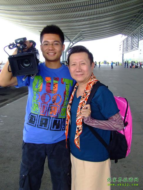 Thai Superstar Chen Xinhua Visits Zhangjiajie