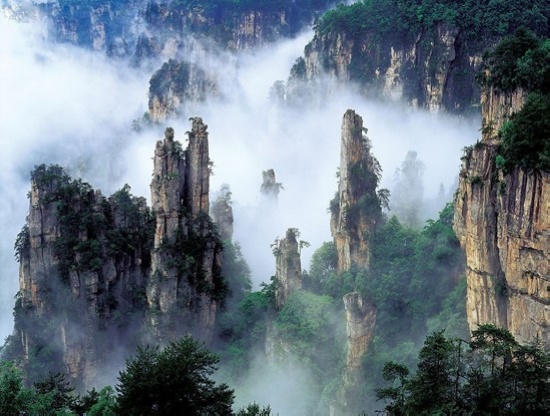 The way to ZhangJiajie is always open