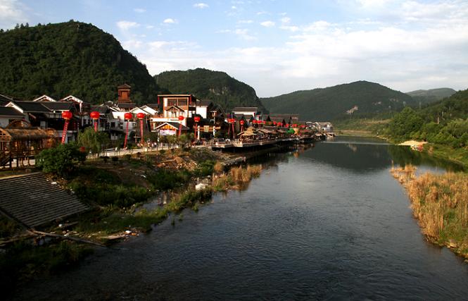 Zhangjiajie Wulingyuan Xibu Street Opens to Public