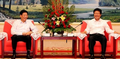 Hunan, Xinjiang Pledge to Further Cooperation Ties