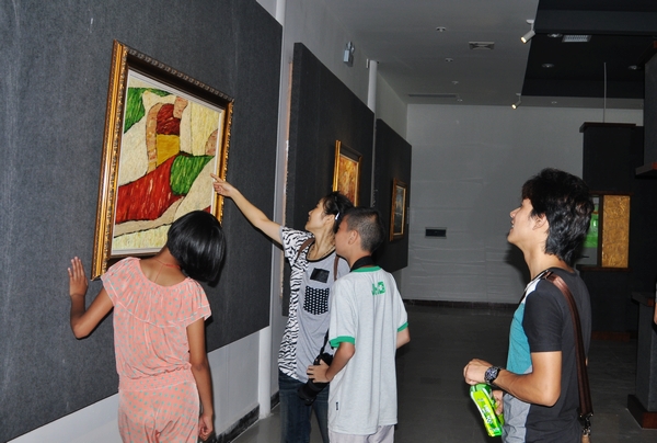 The First Personal ZJJ Art Gallery Opening ,Works Won the National Prizes