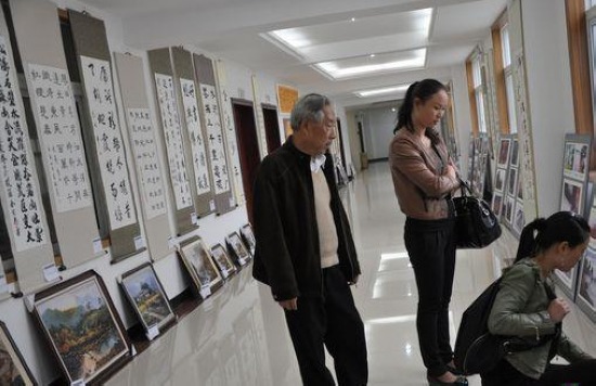 ZJJ Wulingyuan hold painting and calligraphy exhibition