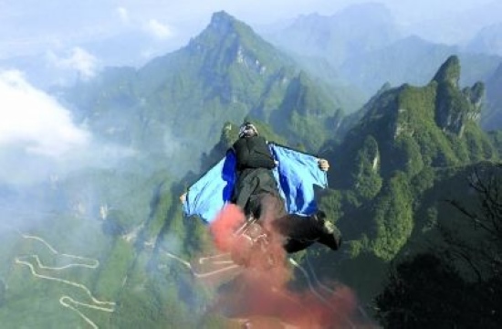 Julian Boulle Won 2012 Champion in Zhangjiajie Wing-suit Flying