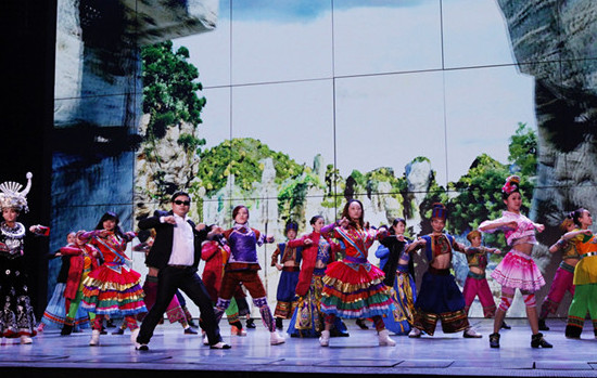 Hunan's Tourist Resources Promoted in Henan