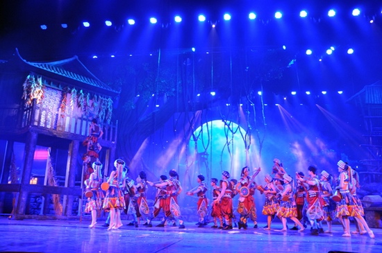 ZJJ Charm Xiangxi Performance With a New Clothing