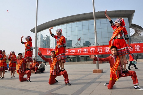 ZJJ Tour Guide Had a Successful Promotion in N-Market of China