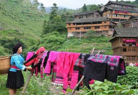 Zhangjiajie Ethnic Tanhou Sunning Clothes