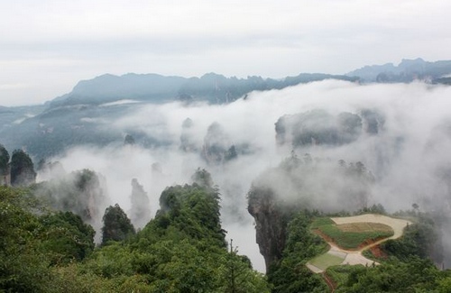 The Largest Urban Complex is under Construction in Zhangjiajie