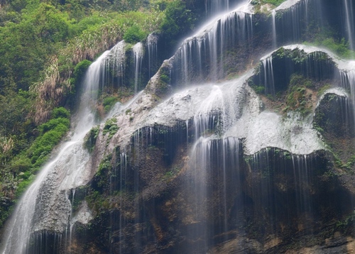 Xiangxi Liusha Waterfall