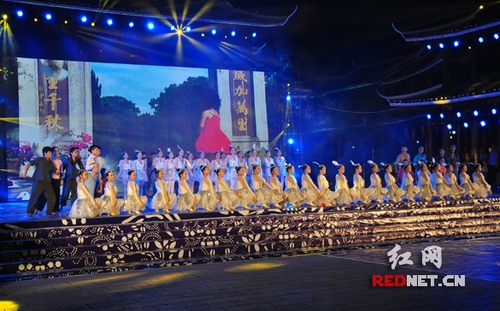 Huaihua“Three Antiques”Brand Heats Tourism