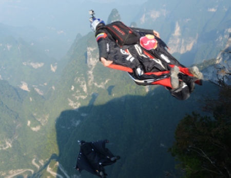 The 2nd Skyflying World Championship is to be held in Tianmenshan