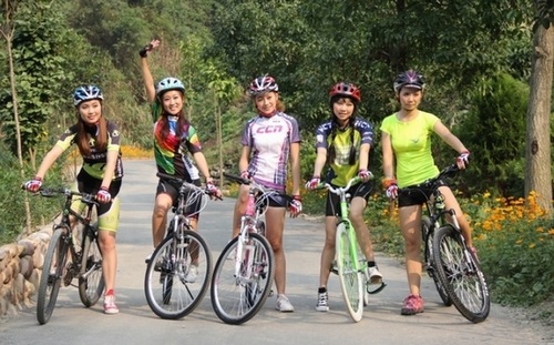2013 China·ZJJ Bicycle League Match Babies Come to Laodao Bay