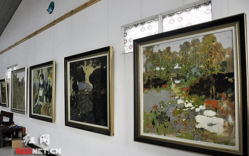 World’s Largest Fish Head Steamed with Diced Hot Peppers Recorded in CS