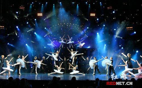 Russia Jazz Ballet TODES Gives Shows in Changsha