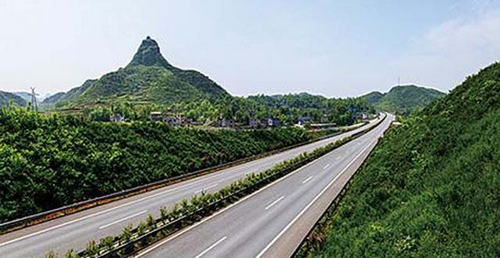 ZJJ-Huayuan Expressway Opens to Propel Tourism in West Hunan