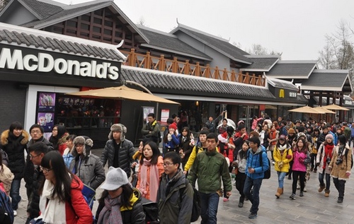 ZJJ “World Heritage Free of Charge Week” Welcomes Passenger Flow Peak