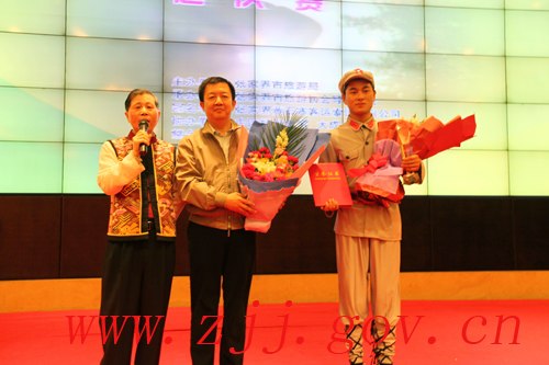 Zhangjiajie“Huangshizhai Cableway Cup”Tour Guide Competition Closed