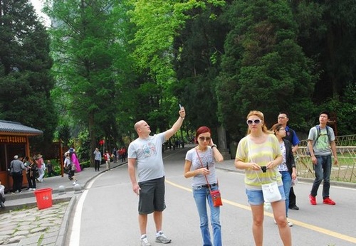 ZJJ National Forest Park Has a Gratifying Tourism Situation in May