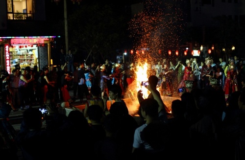 Beautiful lively Night Life of ZJJ Wulingyuan Xibu Street