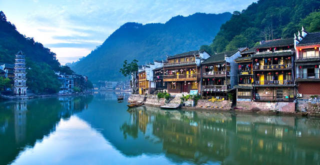 ZJJ Wulingyuan Received 138,000 Guests During Dragon Boat Holiday