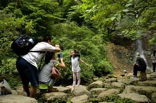 ZJJ Grand Canyon Scenic Spot Came into Summer Travel Peak in Advance