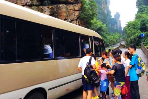 Zhangjiajie World's Longest Glass Bridge to Be Extended to 430 Meters