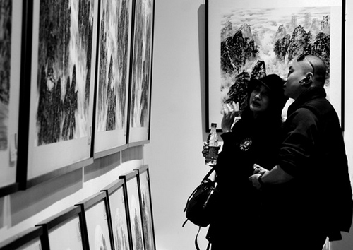 ZJJ Famous Painter Yangjing held Painting Show in Guangzhou