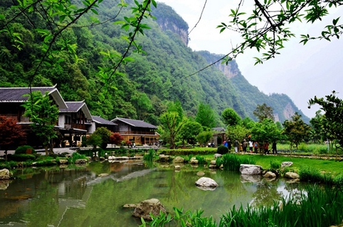 Tourists praised Zhangjiajie for the Fresh Oxygen Bar