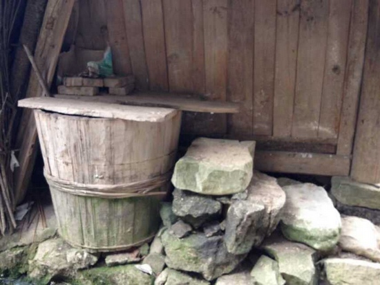 Zhangjiajie mountain ancient latrine memories[Photo]