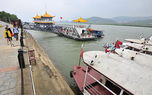 Lanshan County to Vigorously Develop Stone Industry