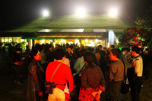 International Expert Panel Inspects Dongting Lake