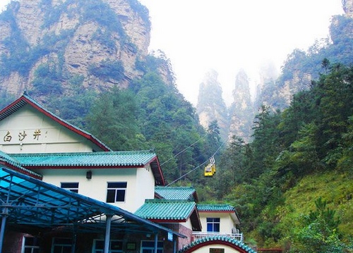 ZJJ Huangshi Village Cableway has a Safe Transportation