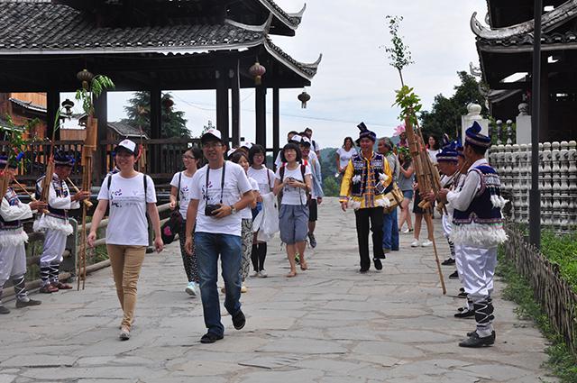 World Heritage Volunteers Visit Dong Villages