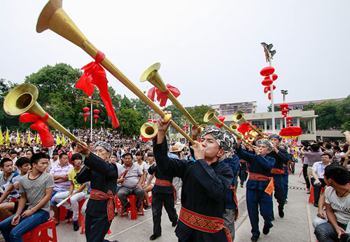 Pushi Ancient Town Celebrates Traditional Chinese Ghost Festival