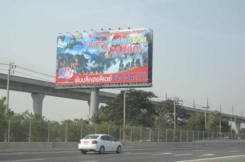 Zhangjiajie Landform Senery shows at Thailand Airport Highway