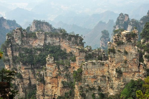 Zhangjiajie “Great Wall” Landscape on National Day