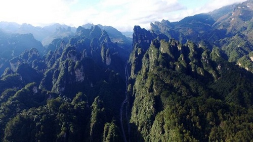 ZJJ Baizhang Gorge Aerial Pictures, Colourful Co-occurrence Types of Beauty