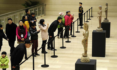 Poly Returned Overseas Classic Cultural Relics Exhibition Kicks off