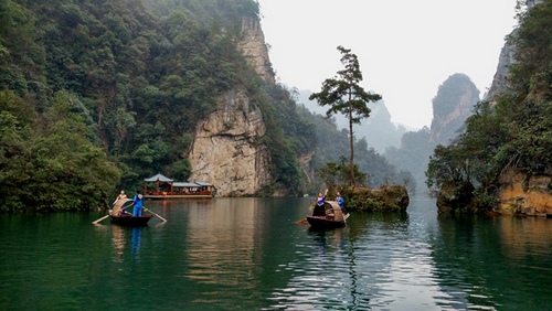 ZJJ Wulingyuan Baofeng Lake adds new spot on New Year Holiday
