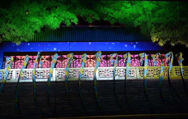 《Amidst Zhangjiajie》closed, restarted March 1