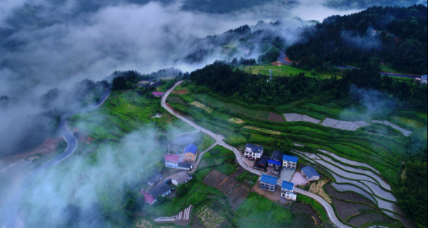 Idyllic Village Scenery in Wulingyuan Xiehe Township