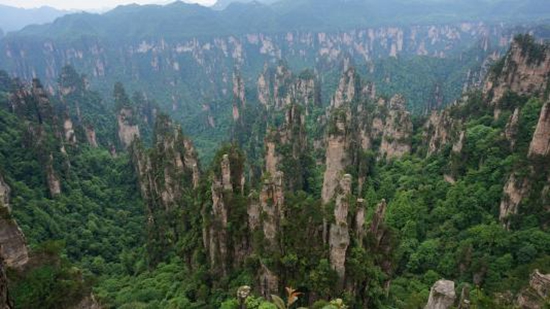 Vietnamese tourists love "Zhangjiajie Wonderland"