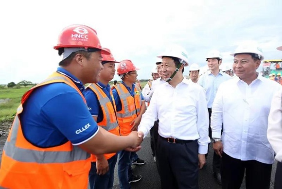 Hunan Governor Xu Visits the Philippines and Bangladesh