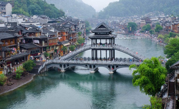 2 Days Zhangjiajie Local Join In Tour To Fenghuang Ancient Town