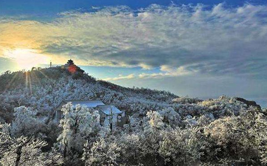Is the January weather okay to visit the Zhangjiajie park?