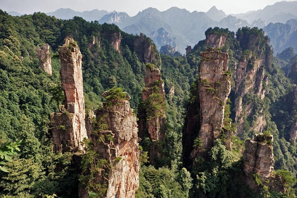 Is it possible to fly in a helicopter through the mountains Zhangjiajie National